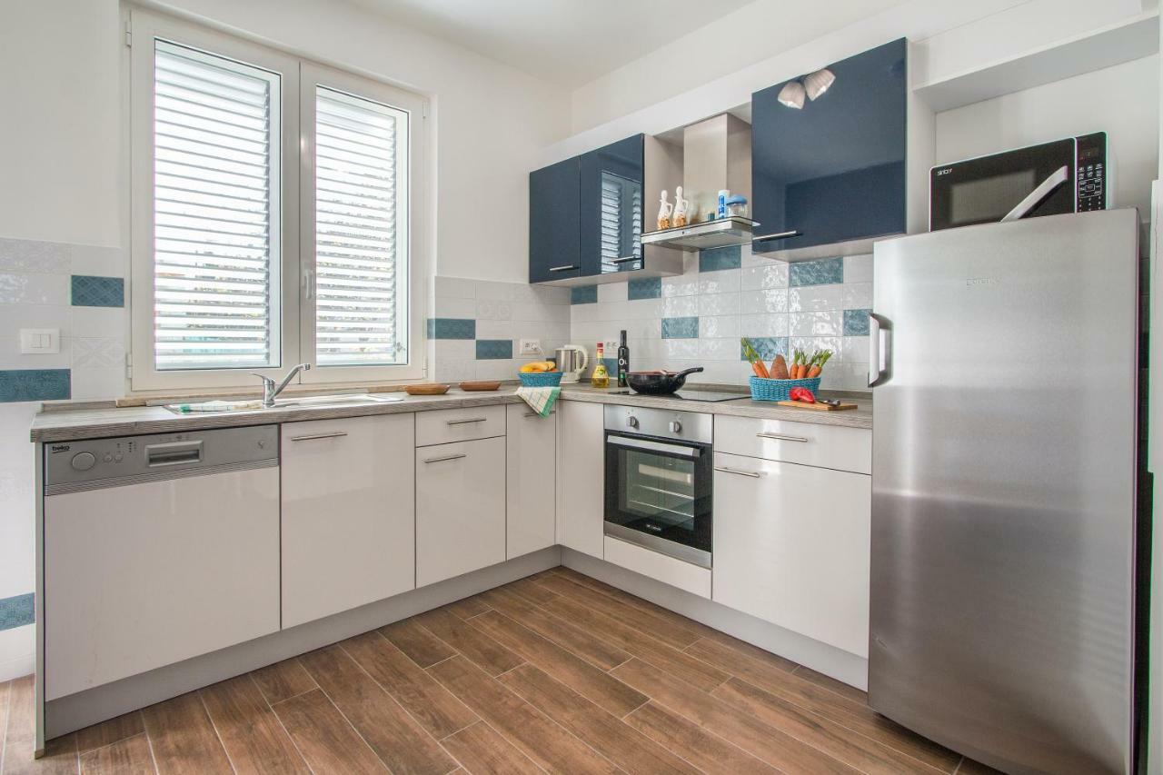 Nala Appartement Rovinj Buitenkant foto